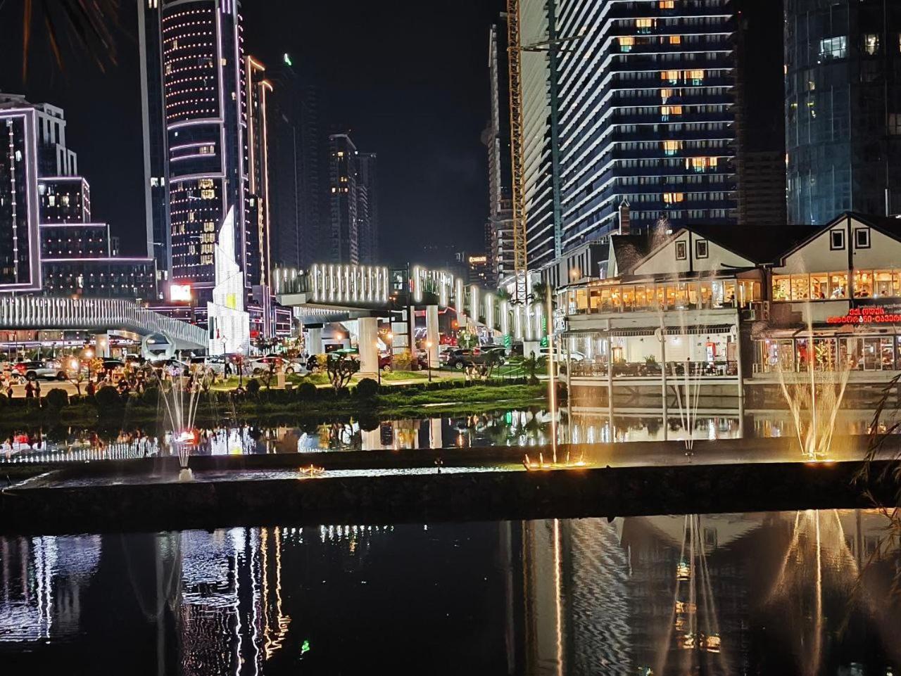 Orbi-City Batumi Apartments Sea View 外观 照片